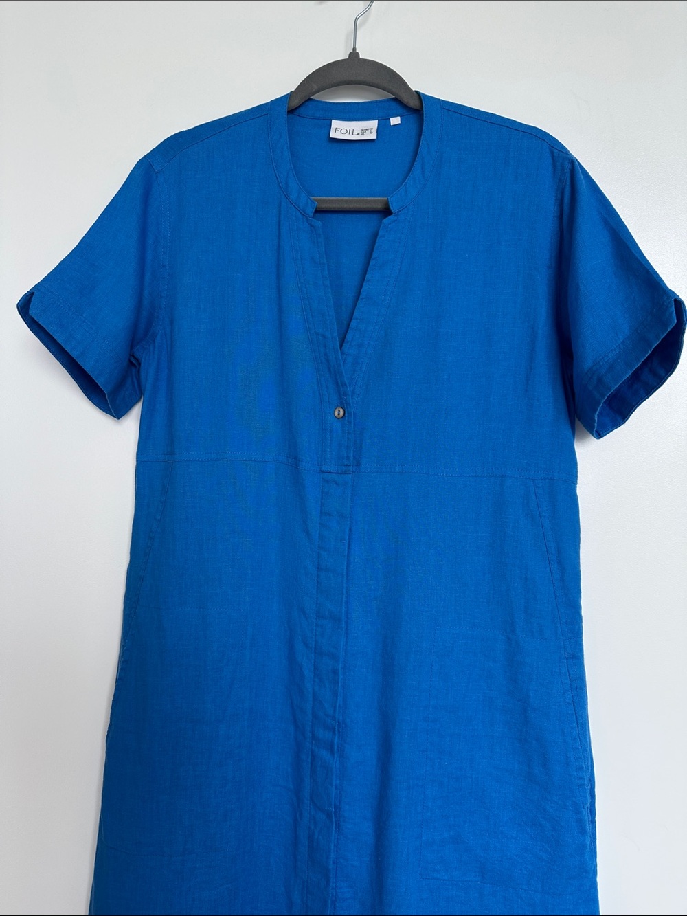 FOIL Classic Short-Sleeve Button Front Blue Linen Dress with Pockets (6) - Picture 2 of 13